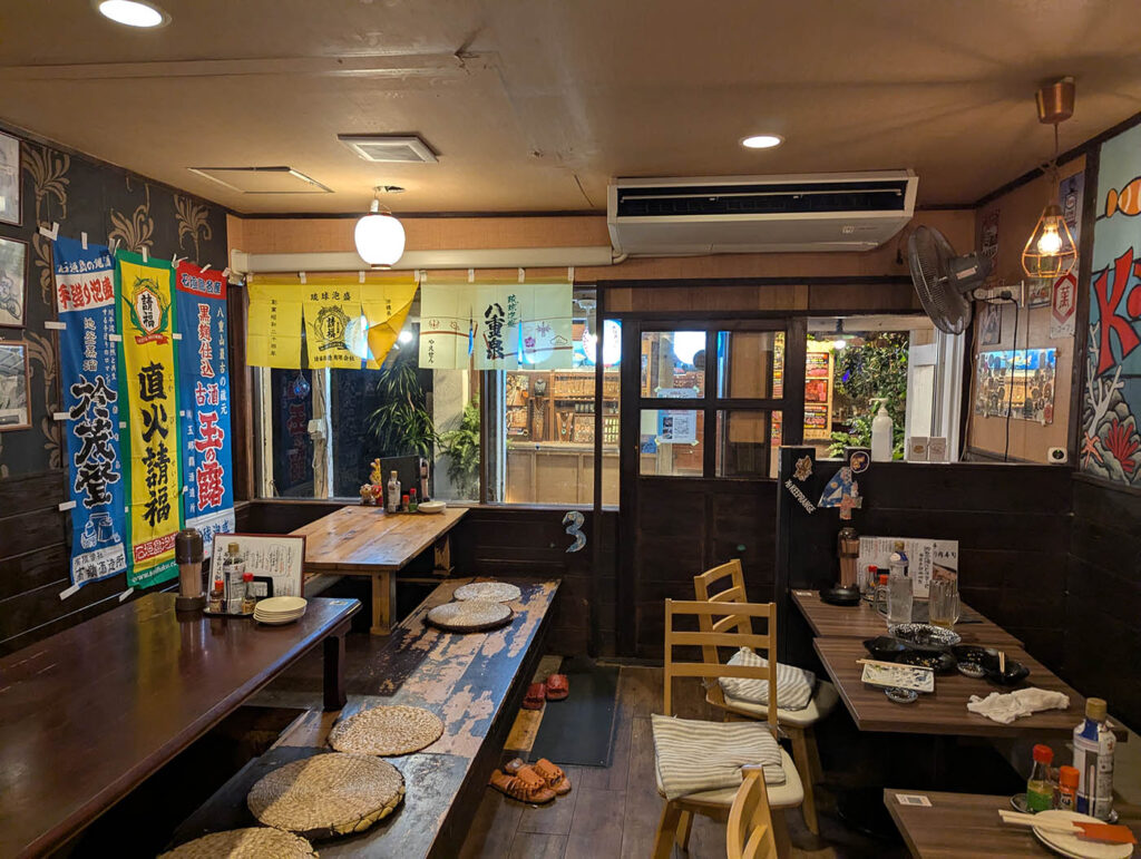 トンデミーナ店内